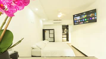 Panoramic Room, Ocean View | Premium bedding, down duvets, in-room safe, laptop workspace