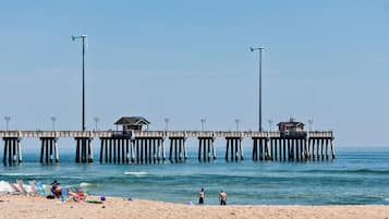 Am Strand, Surfen/Bodyboarden, Angeln
