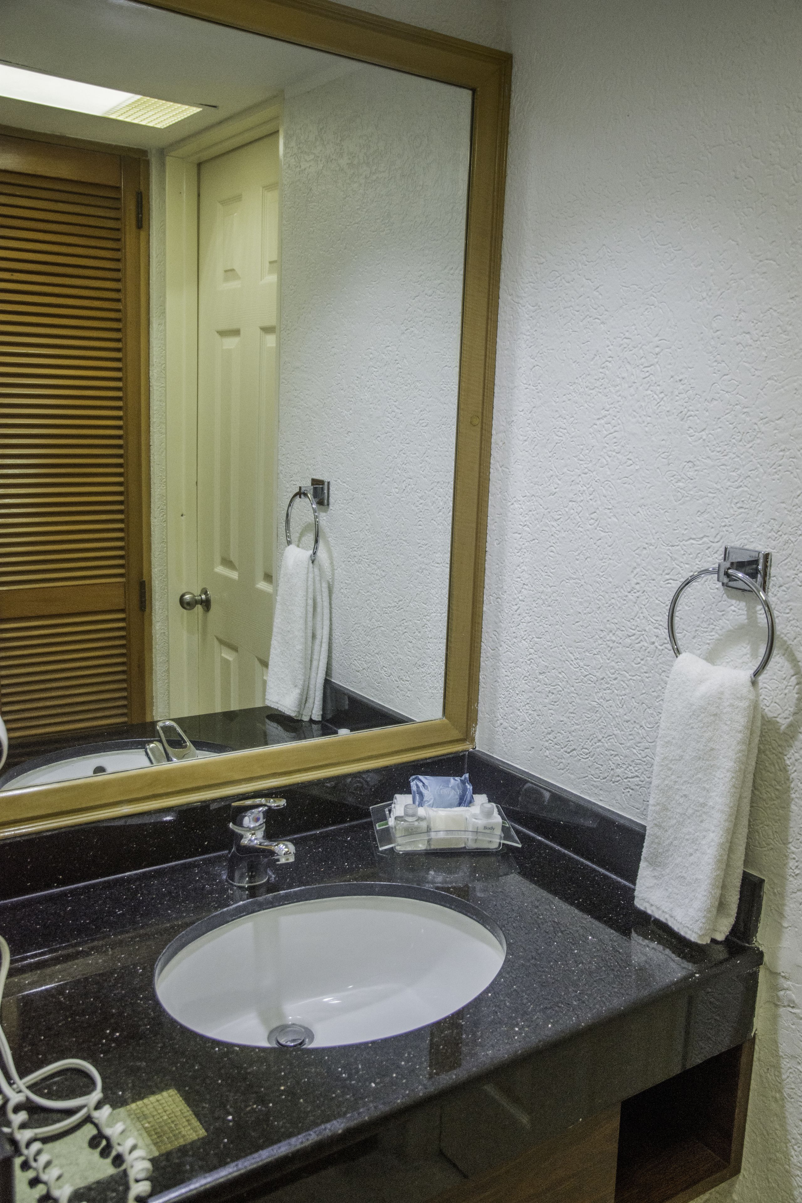 room, 2 double beds, non smoking | bathroom | combined shower/bathtub, free toiletries, hair dryer, towels