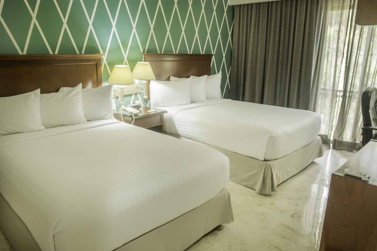 standard double room | desk, free wifi