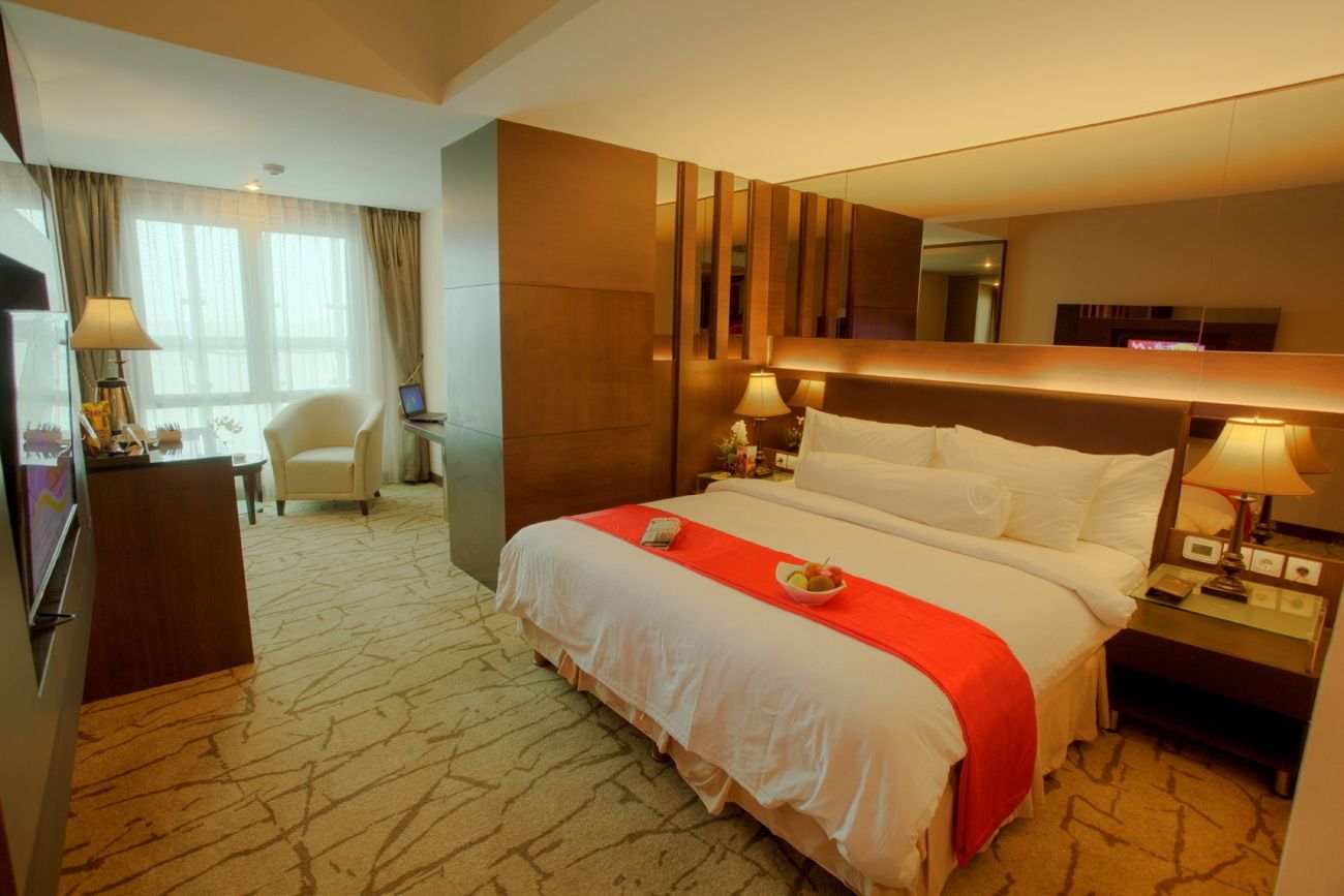 Minibar, wifi gratis y ropa de cama 