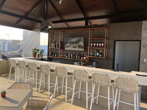 Sundeck - Apollonia Royale Hotel (Angeles City)