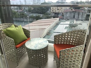 Suite Royal, balcón | Ropa de cama de alta calidad y caja de seguridad en la habitación 