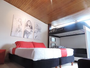 Individually decorated, free WiFi, bed sheets