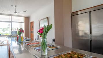 Desayuno continental incluido todos los días