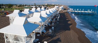 Lara Hadrianus Hotel