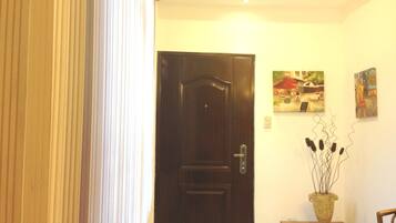 Premium Suite, 2 Twin Beds | Living area | LCD TV