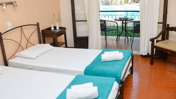 Free cots/infant beds, bed sheets