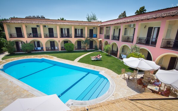 Exterior - Annaliza Aparthotel (Corfu)