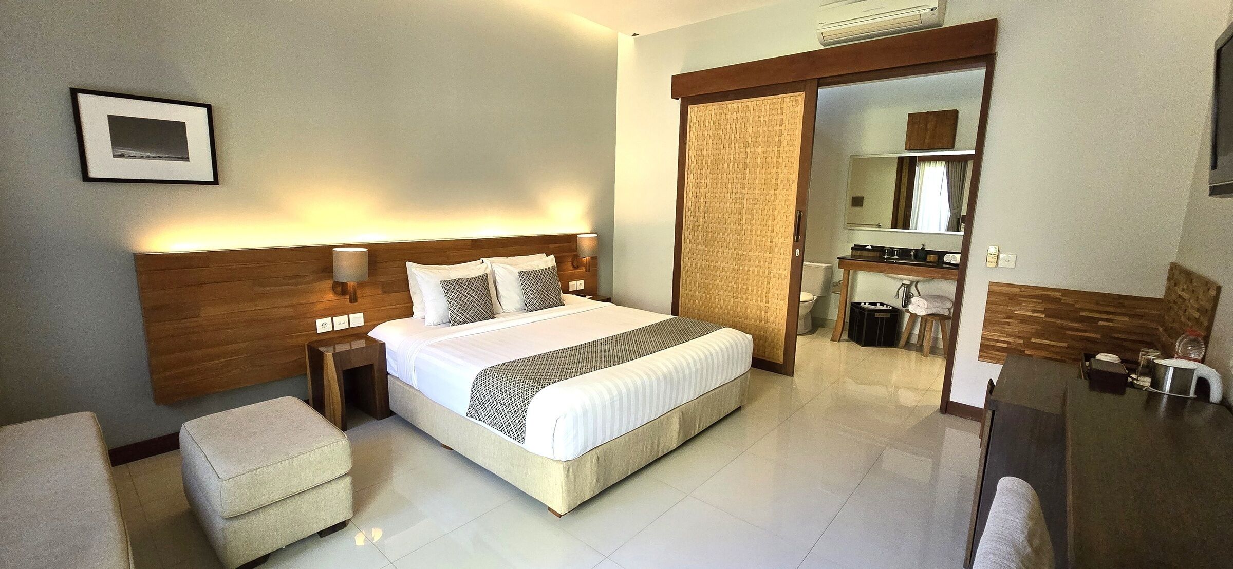 Deluxe Double Room, Pool View