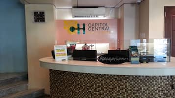 Check-in/check-out kiosk