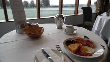 Daily full breakfast for a fee
