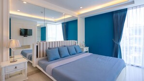 In-room safe, individually decorated, individually furnished - Rocco Hua Hin Beach Seaview (Hua Hin)