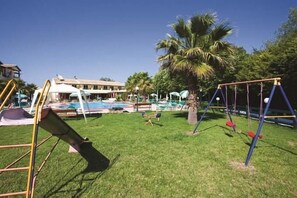 Exterior - Damia Hotel (Corfu)