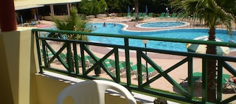 Damia Hotel