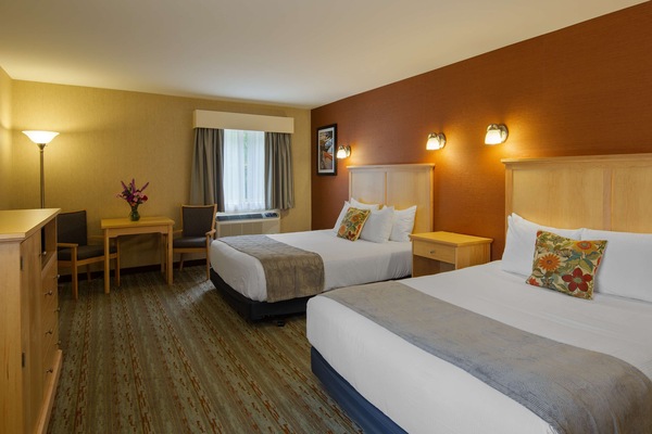 Ropa de cama de alta calidad y camas con pillow-top