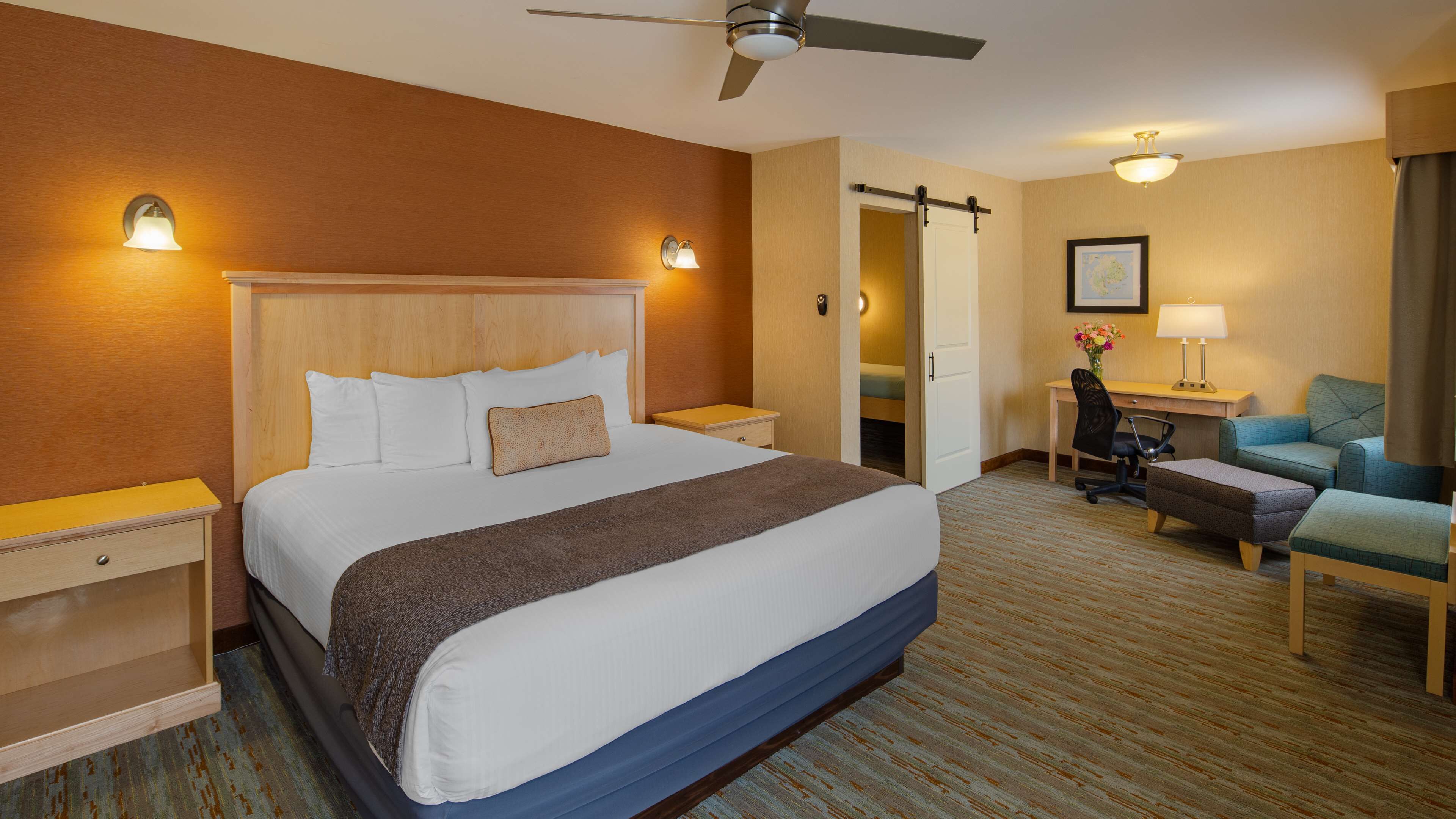 suite, multiple beds, non smoking, refrigerator & microwave | premium bedding, pillow-top beds, in-room safe, desk