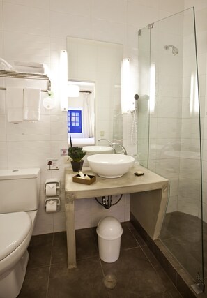 Einzelzimmer | Badezimmer | Dusche, Haartrockner, Handtücher