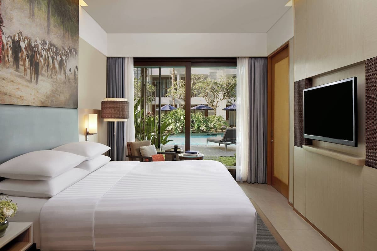 Room, 1 King Bed, Non Smoking, Terrace (Poolside) | Pool