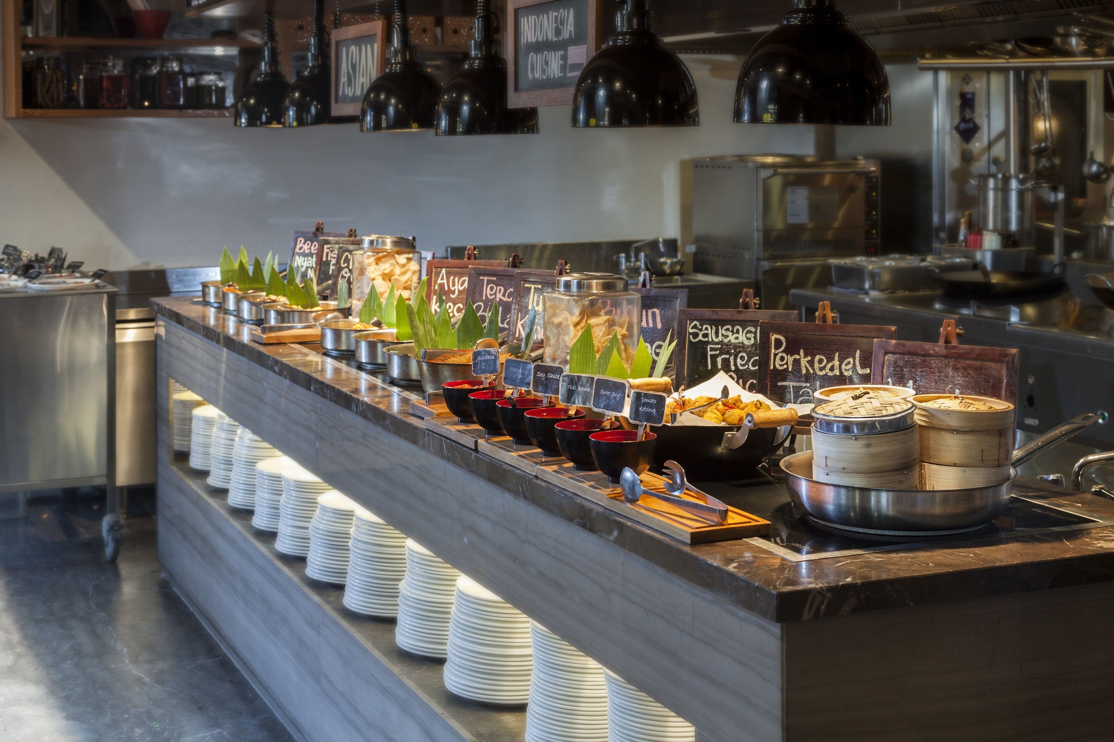 Daily cooked-to-order breakfast (IDR 272250 per person)