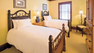 Suite Presidensial, 3 kamar tidur, Bebas Asap Rokok, jet tub | 3 kamar tidur, seprai premium, brankas, dan setrika/meja setrika