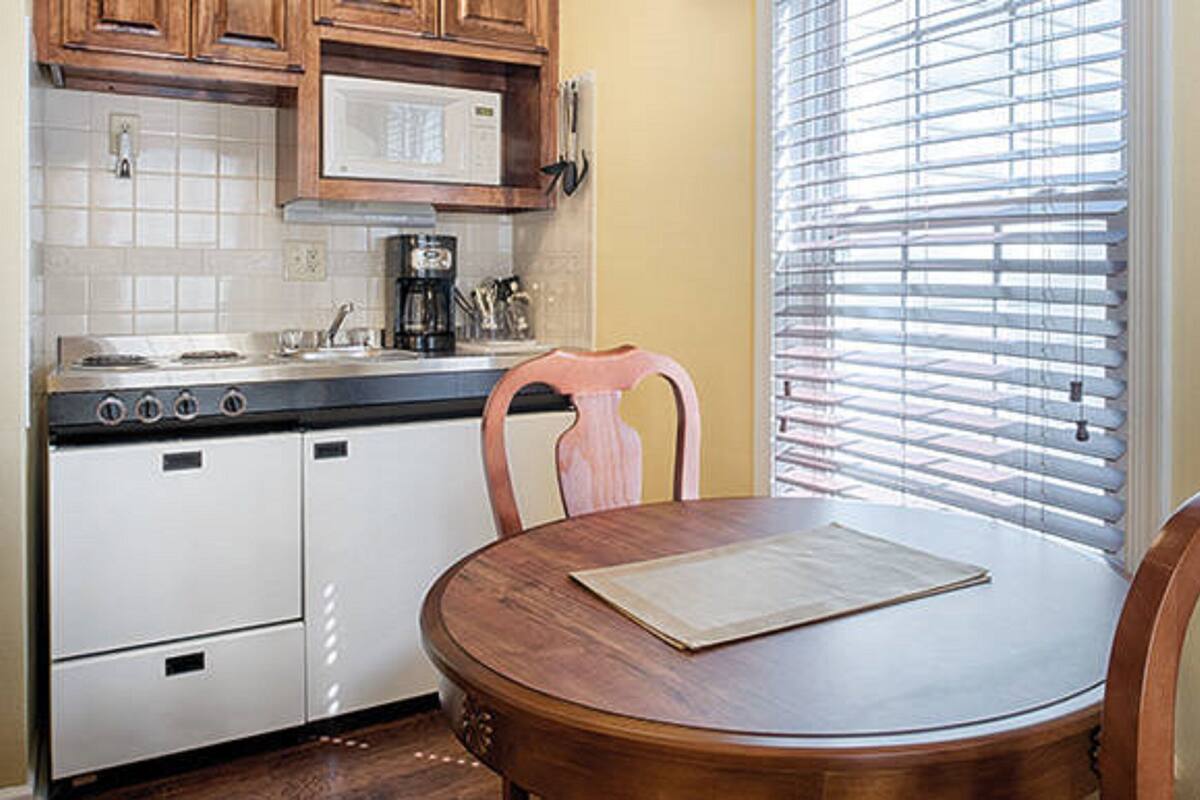 Tabla de planchar con plancha