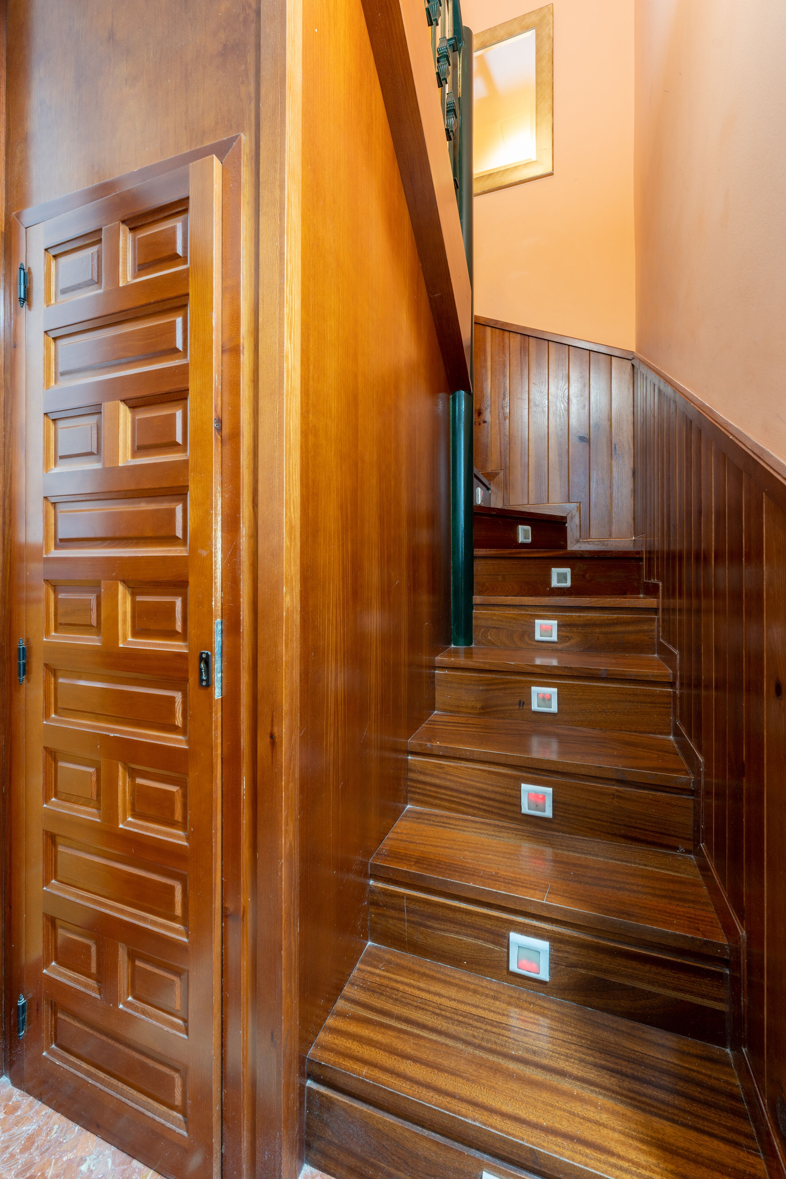 in-room safe, desk, laptop workspace, free wifi