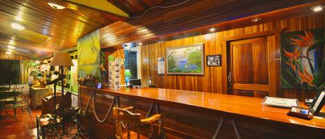 接待櫃台