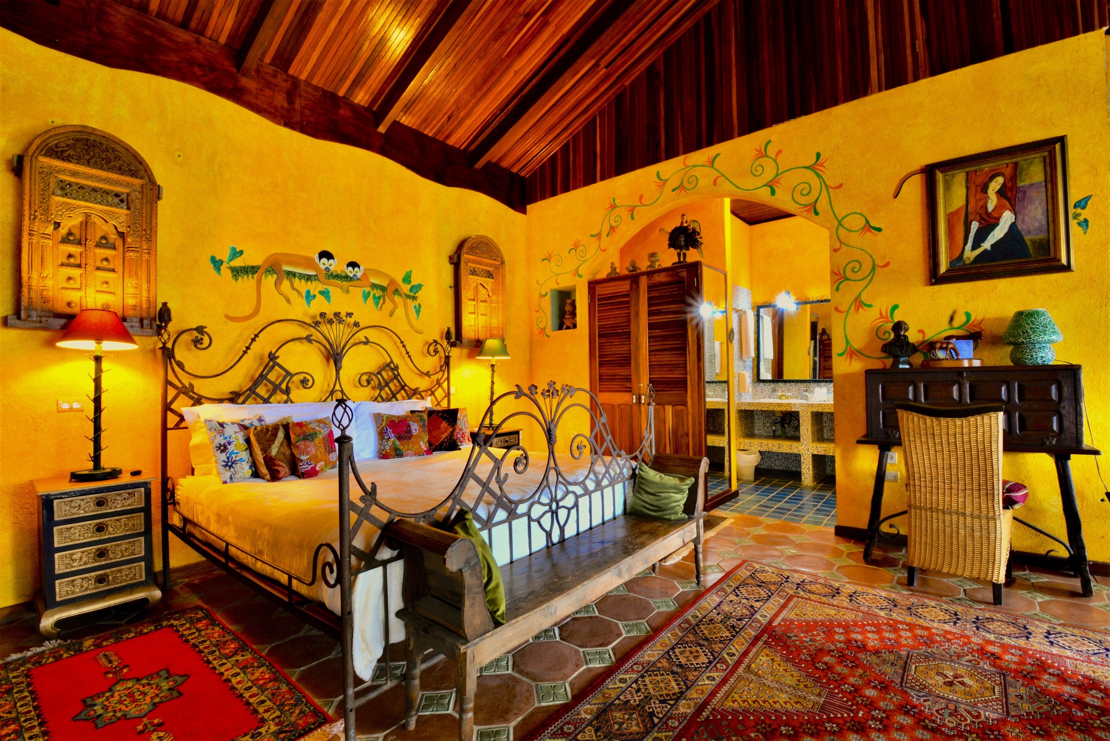 Royal Villa, 3 Bedrooms, Private Pool, Garden View (Cottage) | Egyptian cotton sheets, premium bedding, pillow-top beds, minibar