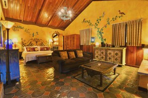 Junior Villa, 2 Bedrooms, Jetted Tub, Lake View - La Mansion Inn Arenal (Arenal)