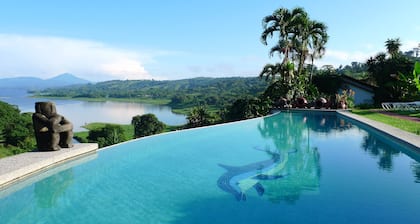 La Mansion Inn Arenal
