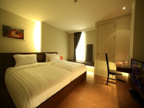 Superior Room | In-room safe, desk, blackout curtains, free WiFi
