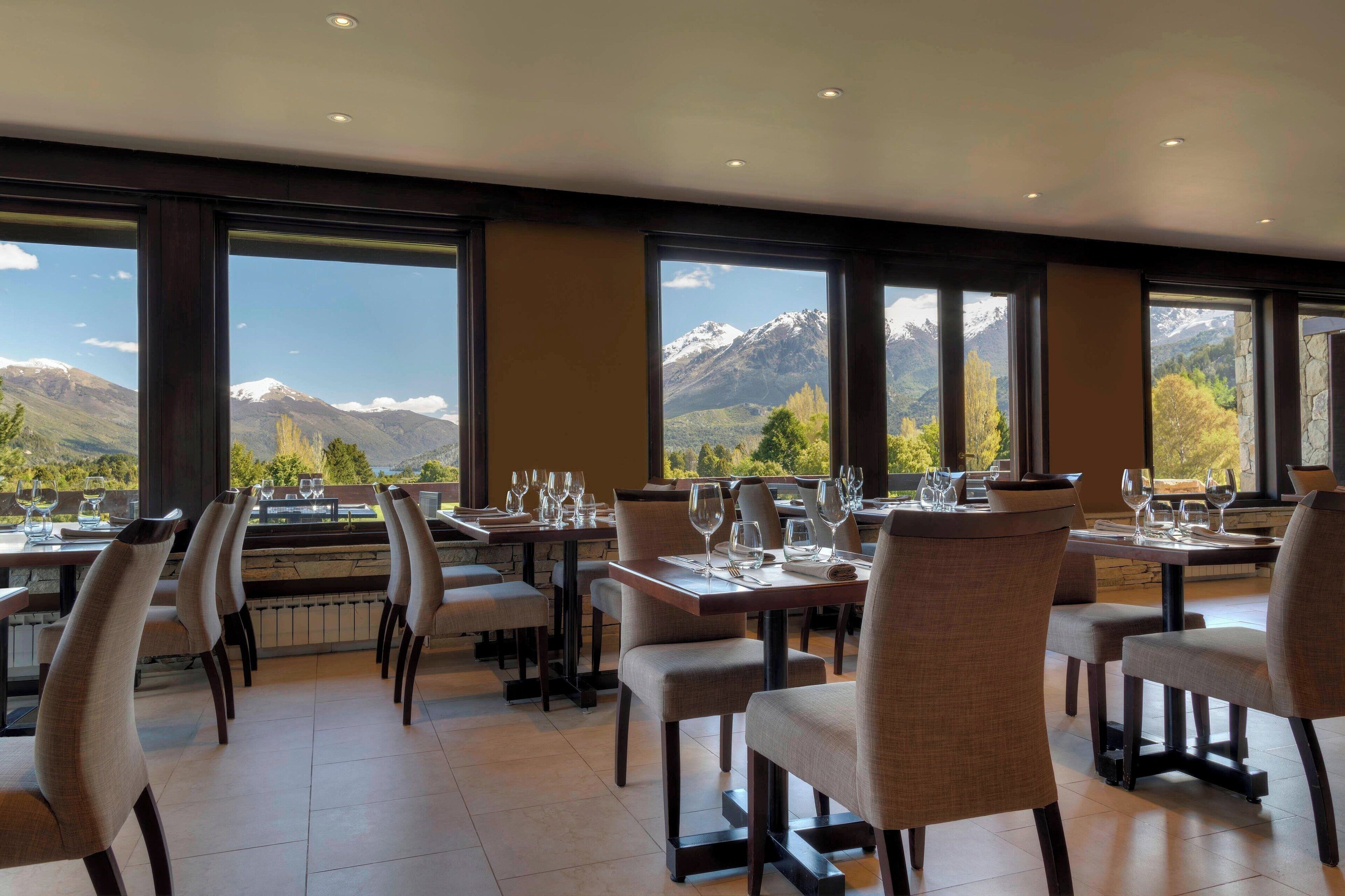 breakfast, lunch, dinner served; international cuisine, garden views