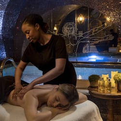 Trị liệu toàn thân, liệu pháp hương thơm, massage mô sâu