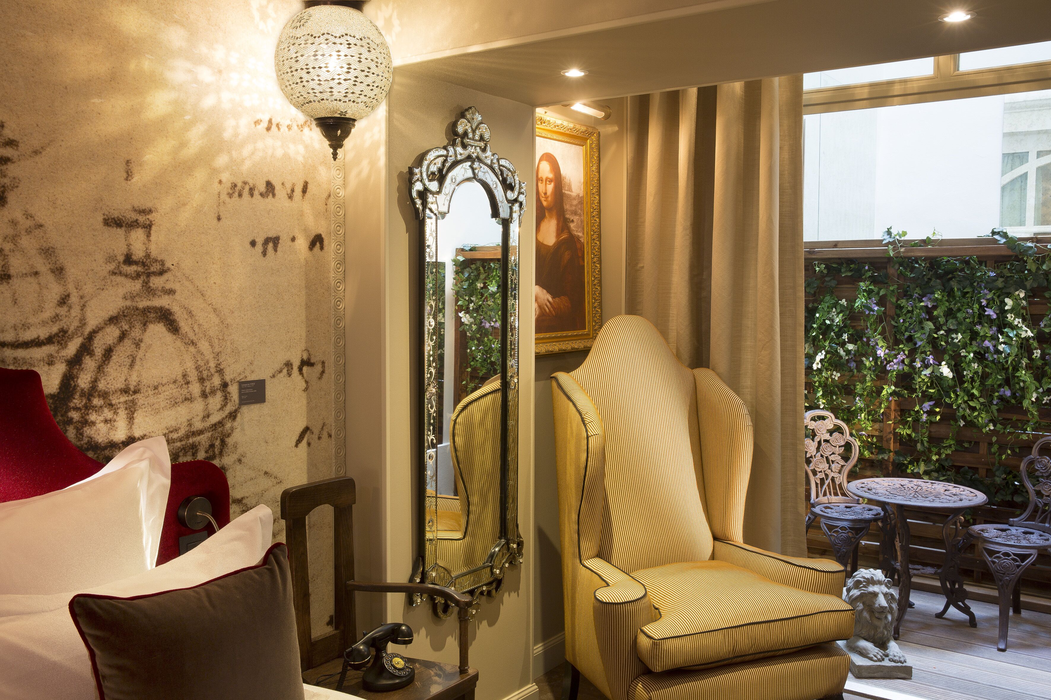 mona lisa privilege room with spa access | premium bedding, pillow-top beds, minibar, in-room safe