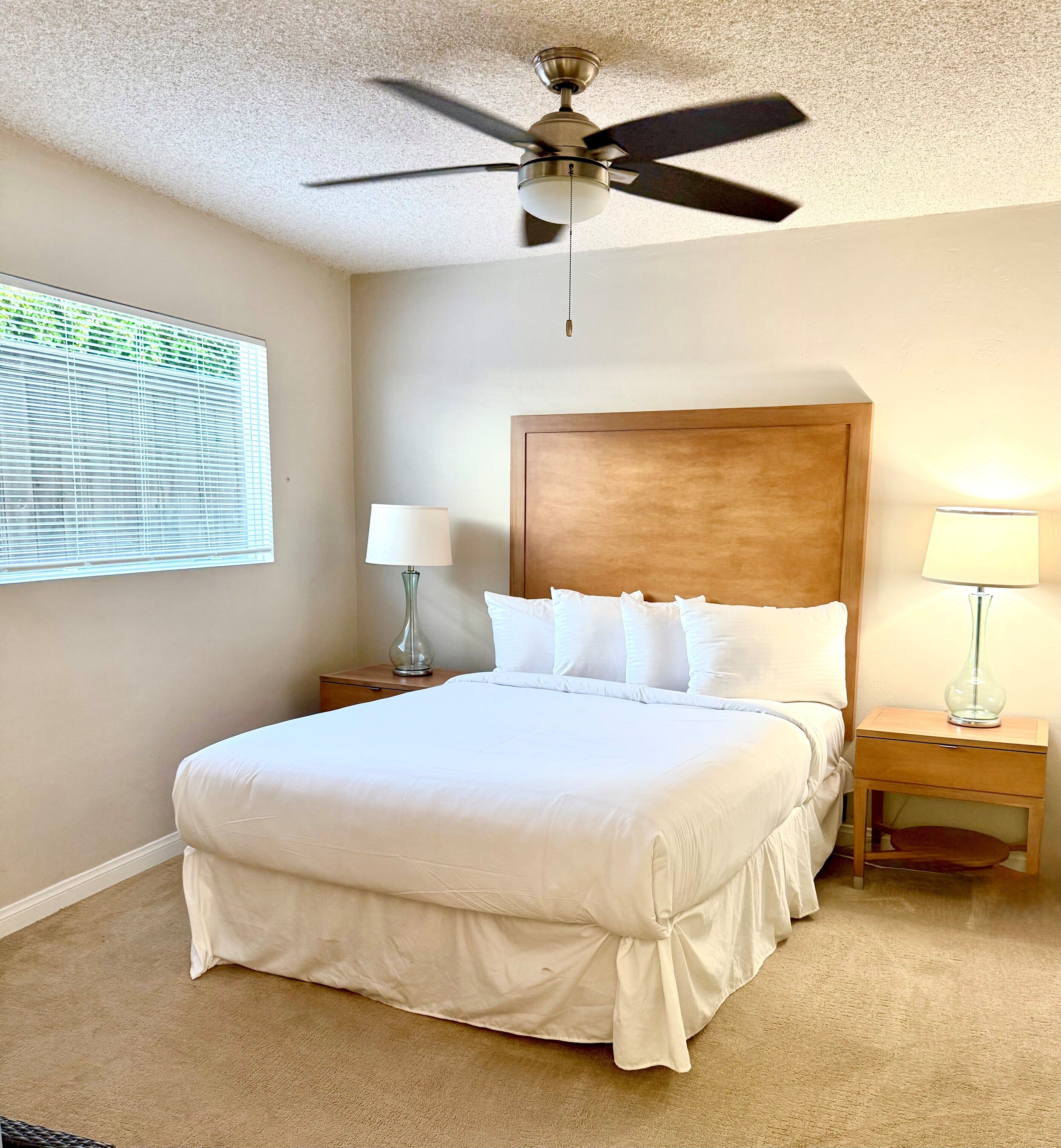 Suite, 1 soverom, tilpasset bevegelseshemmede | 1 soverom, strykejern/-brett, wi-fi (inkludert) og sengetøy