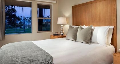 La Jolla Riviera Inn
