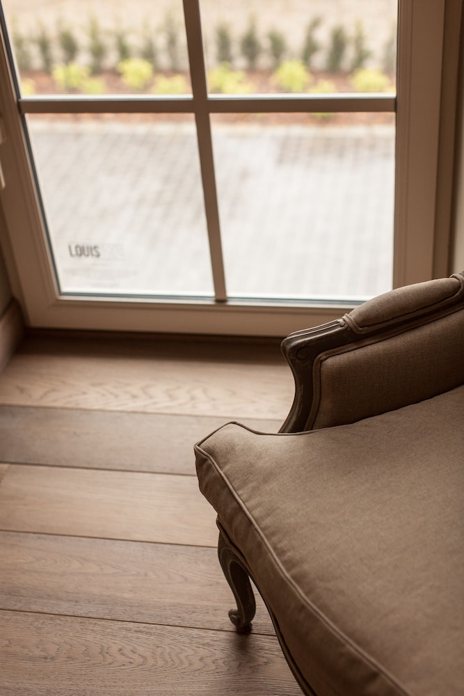 B&B Louis 1924 by null