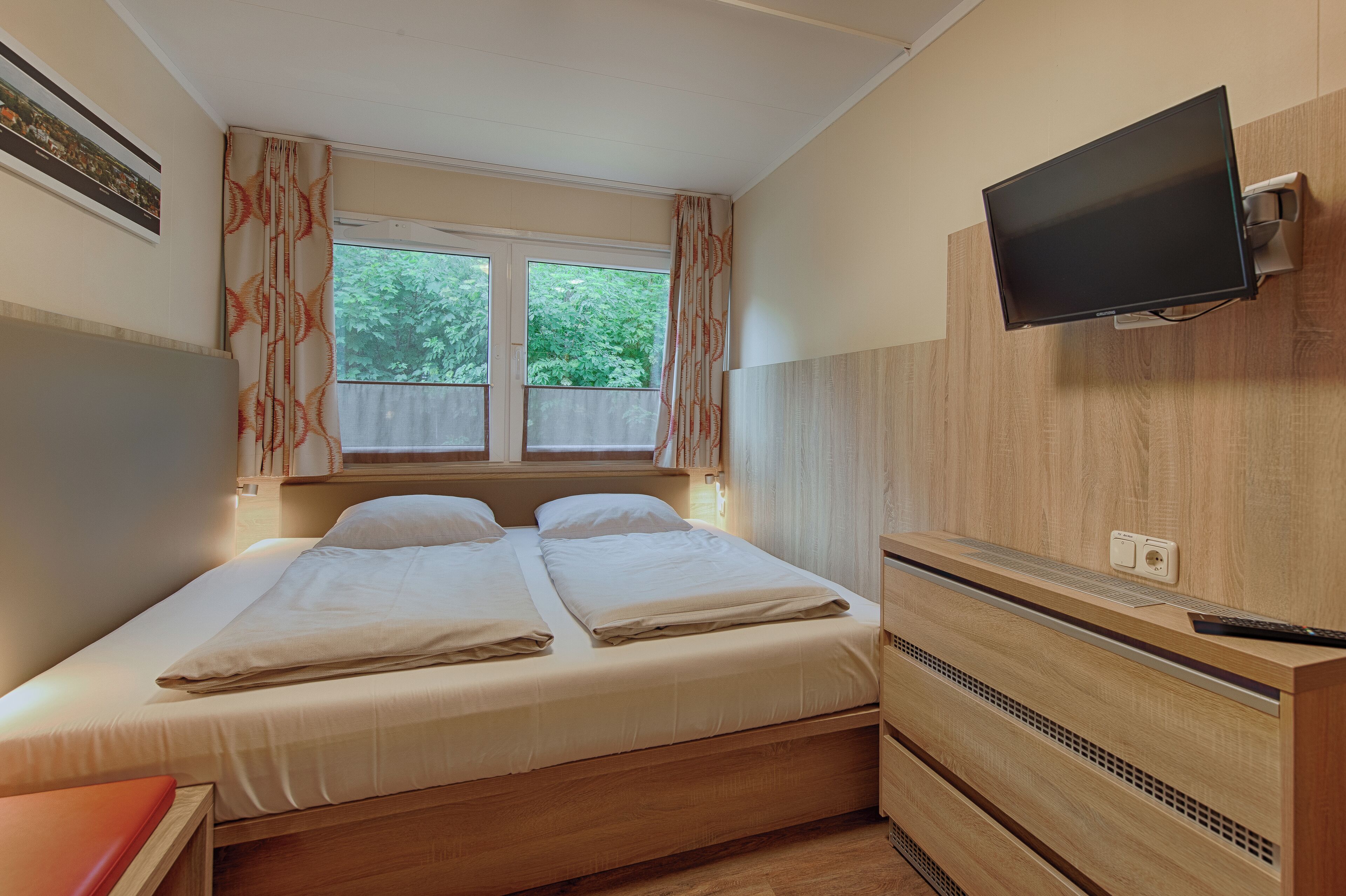 Wi-Fi de cortesia, roupa de cama