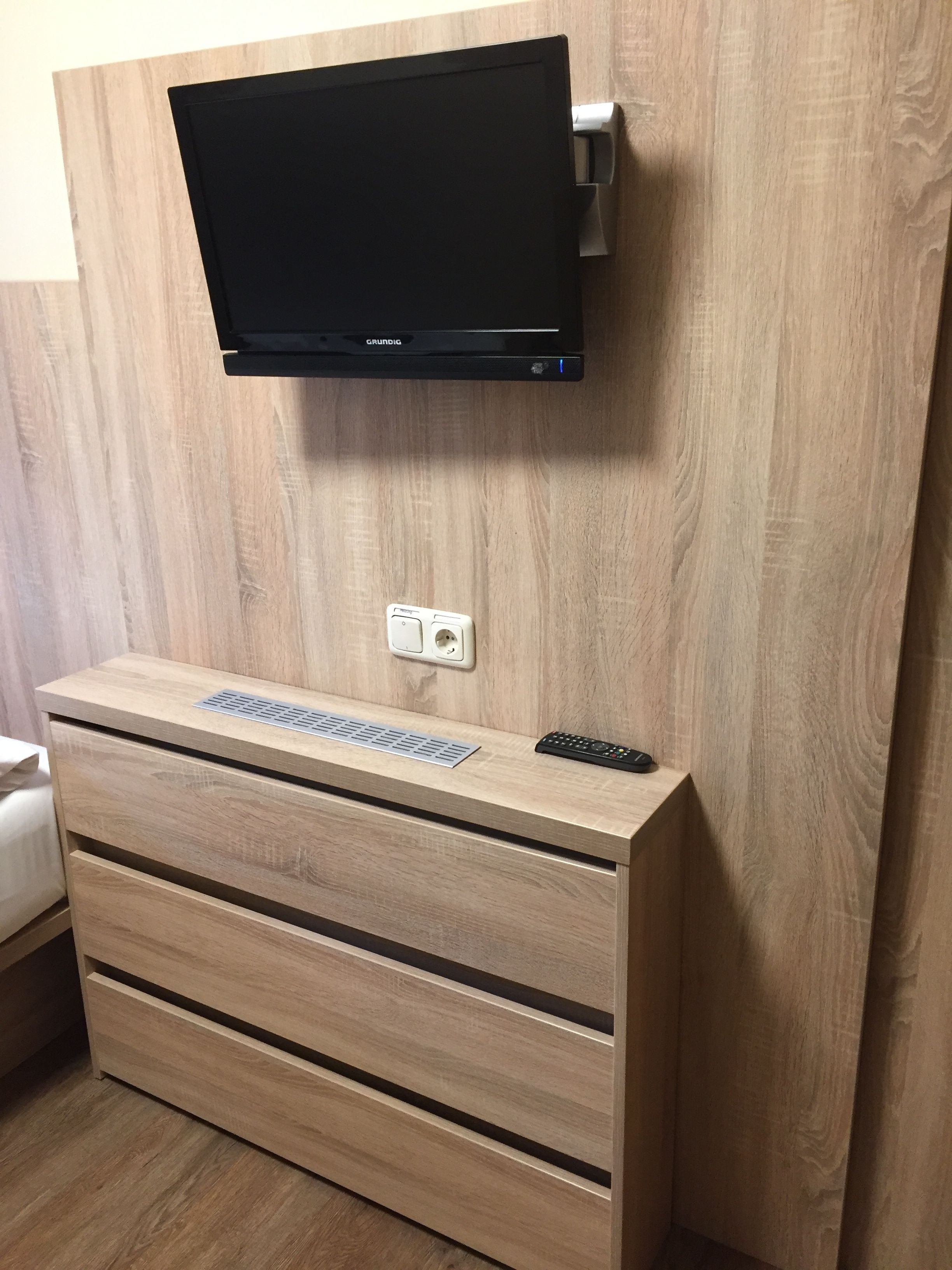 standard double room | free wifi, bed sheets