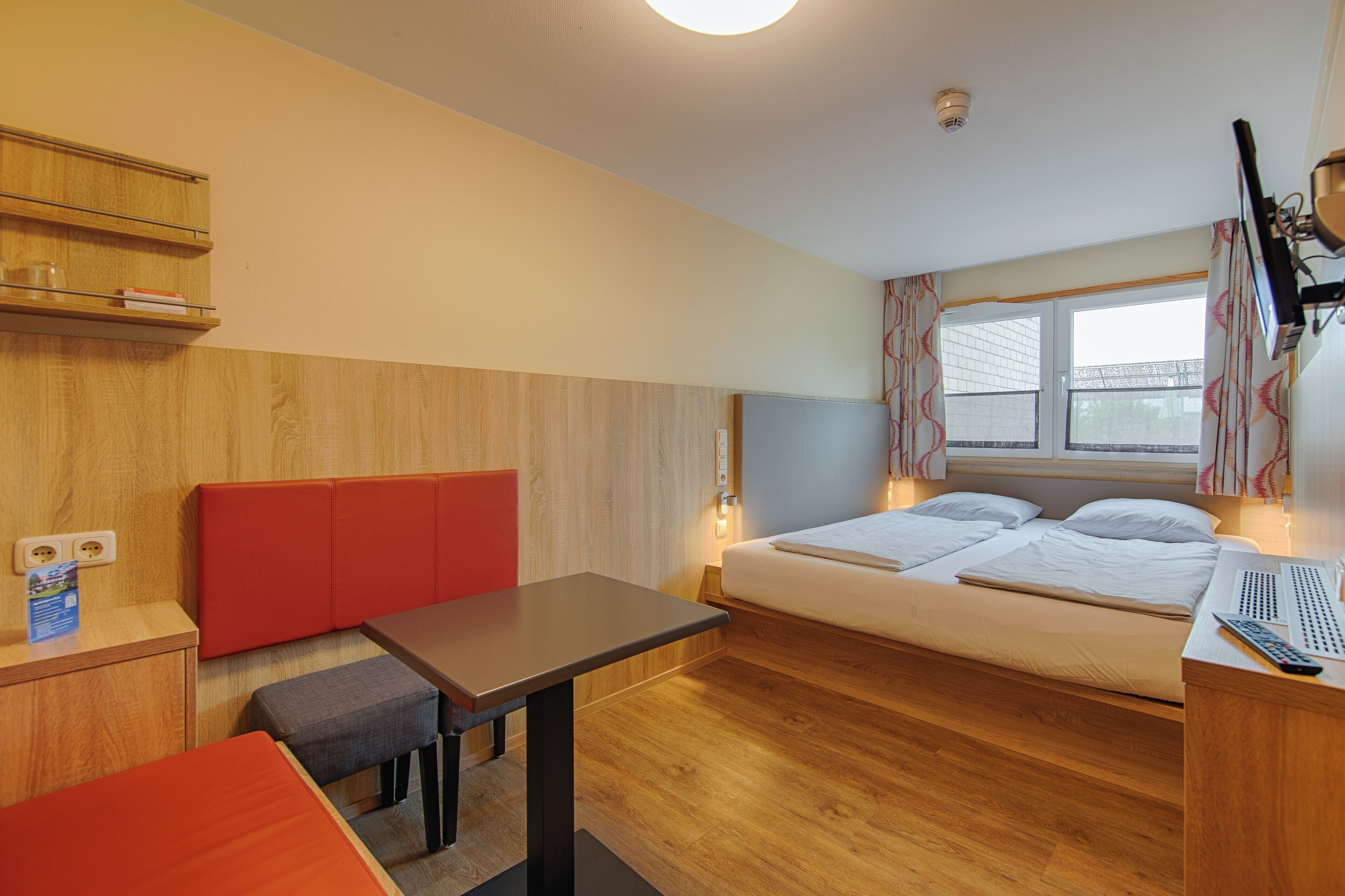 Wi-Fi gratuit, draps fournis