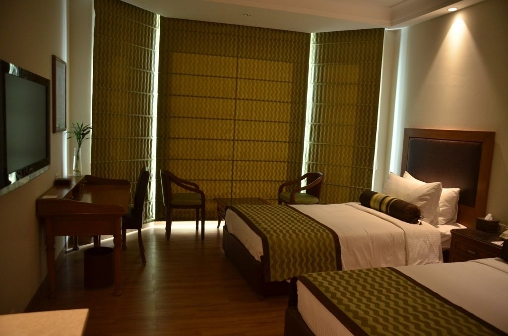 1 bedroom, in-room safe, desk, laptop workspace