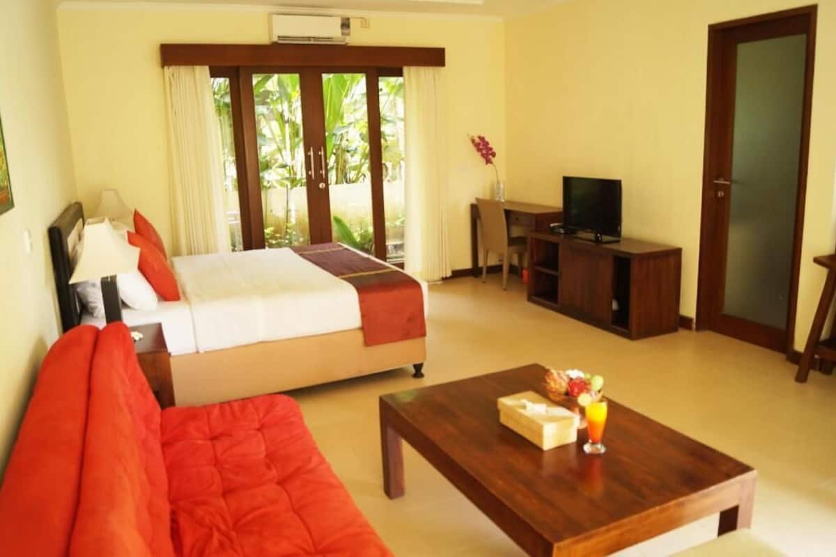 Skrivbord, strykjärn/strykbräda, gratis wi-fi och sängkläder