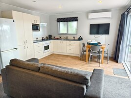 Classic Apartment, 2 Bedrooms | Private kitchen | Fridge, microwave, stovetop, electric kettle