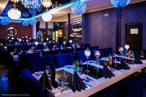 Lunch and dinner served - Hotel 500 (Nieporet)