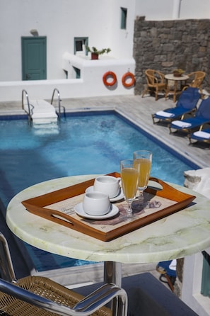 Seasonal outdoor pool, sun loungers