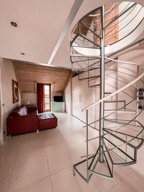 LCD TV - Orologio Living Apartments (Turin)