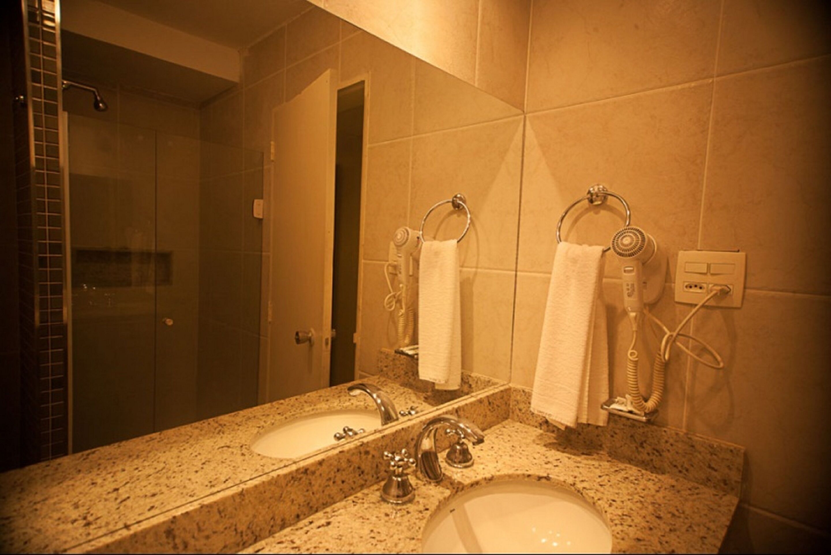 Photo - Hotel Plaza Apolo