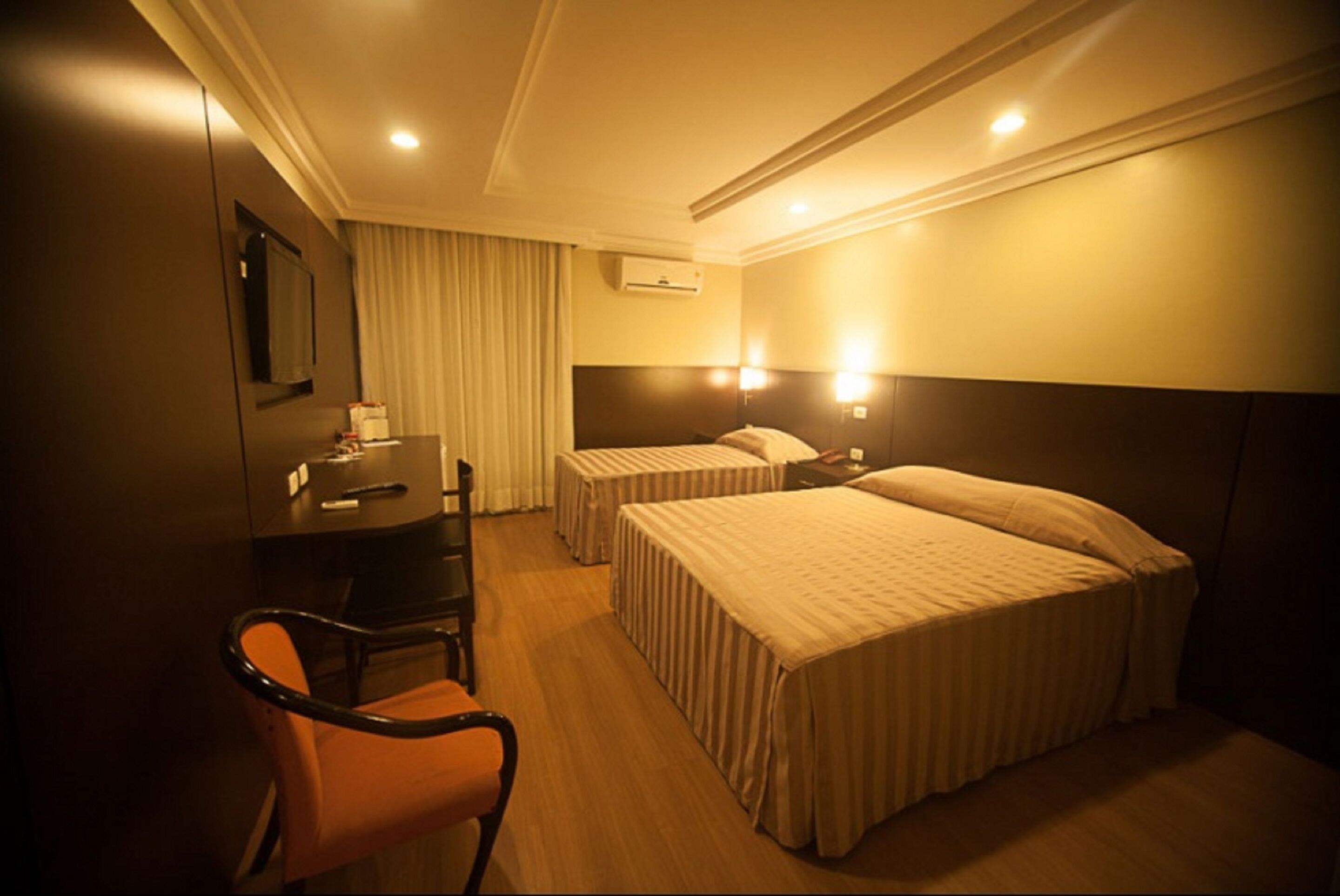 Photo - Hotel Plaza Apolo