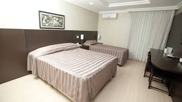 Minibar, caja de seguridad en la habitación, escritorio y wifi gratis